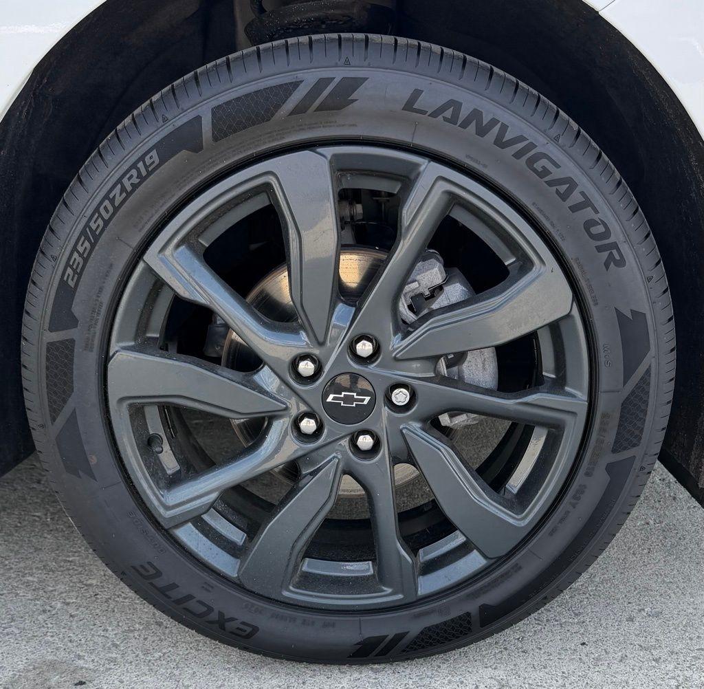 Chevrolet Equinox  2022