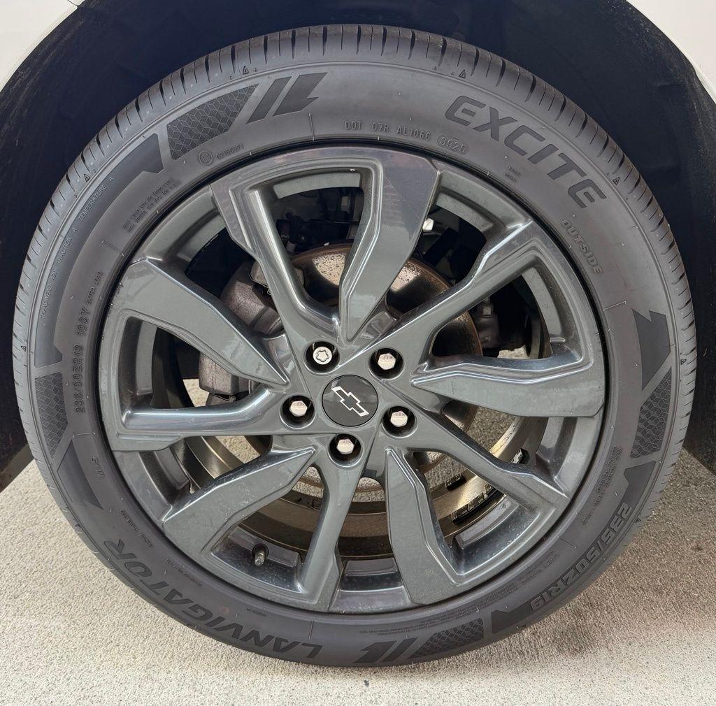 Chevrolet Equinox  2022