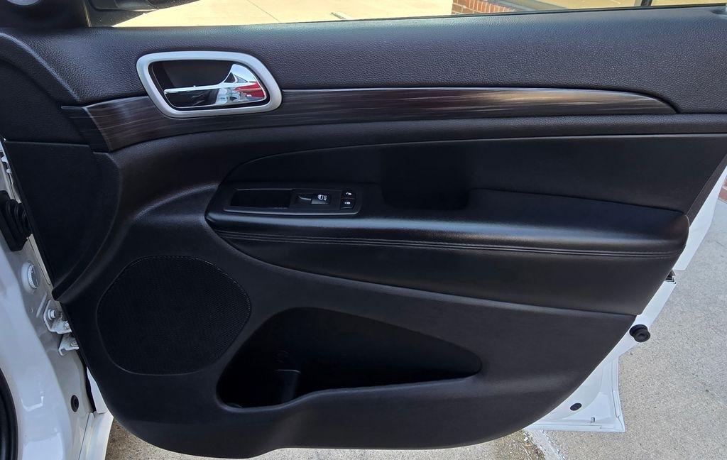 Jeep Grand Cherokee  2019