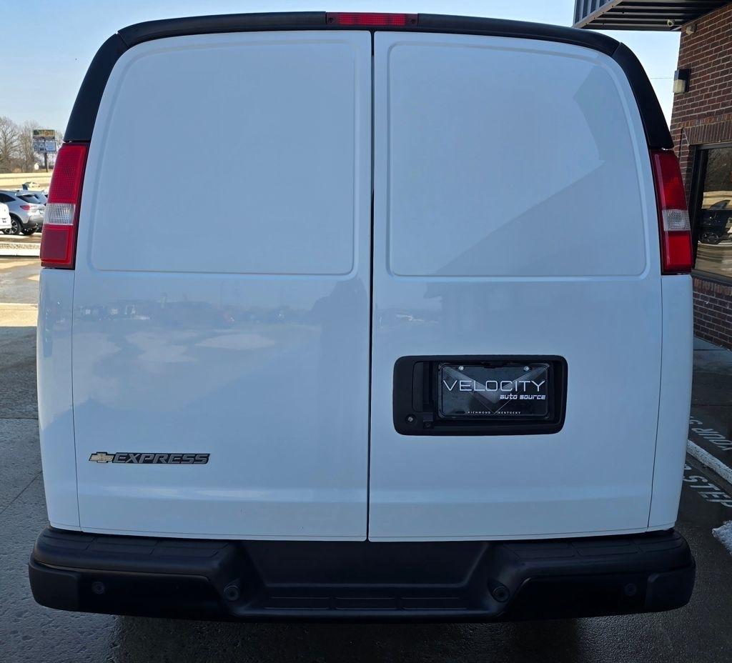 Chevrolet Express  2022