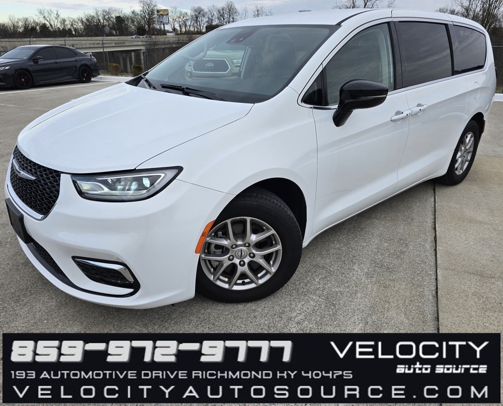 2024 Chrysler Pacifica Touring L