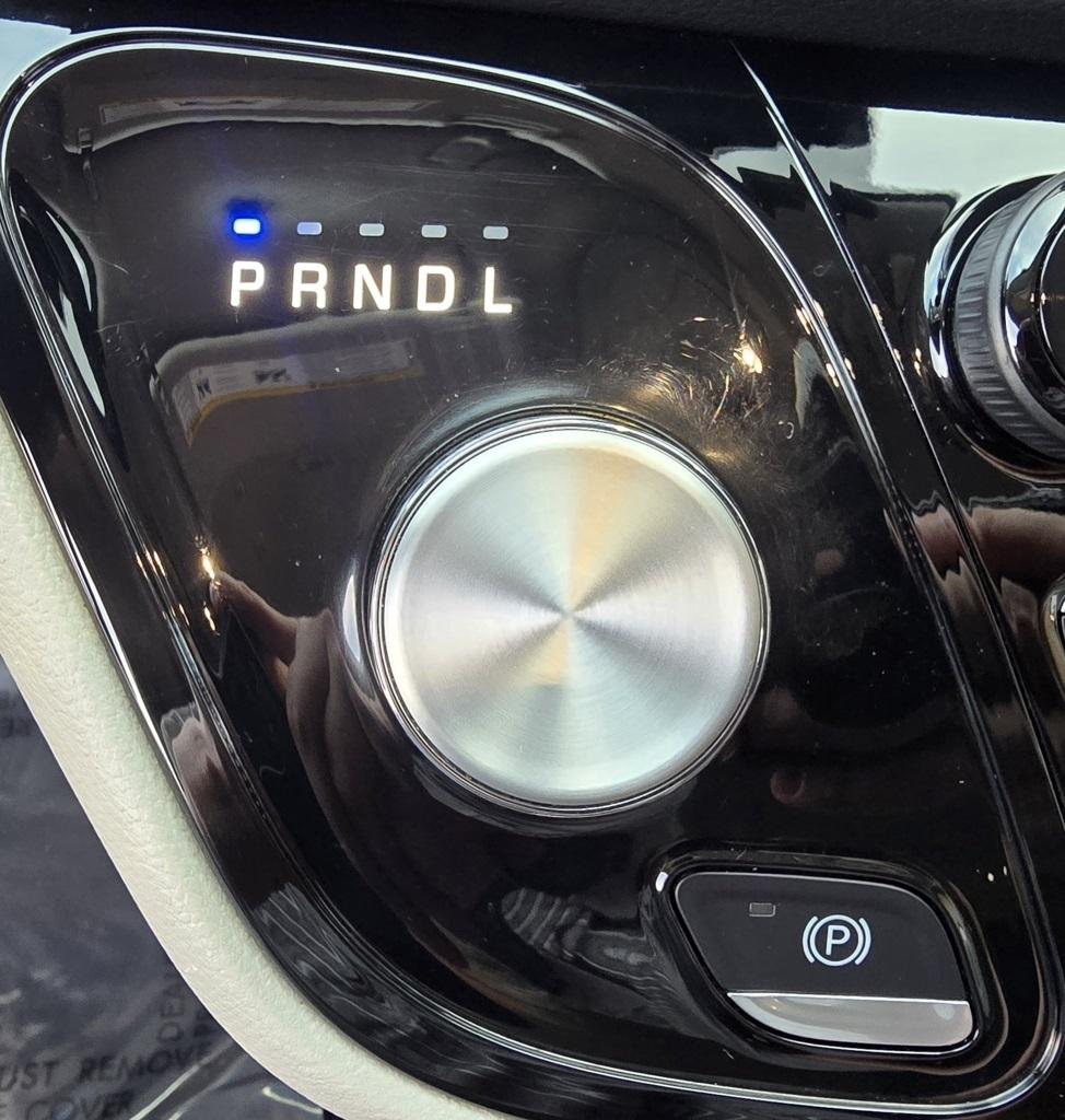 Chrysler Pacifica  2024