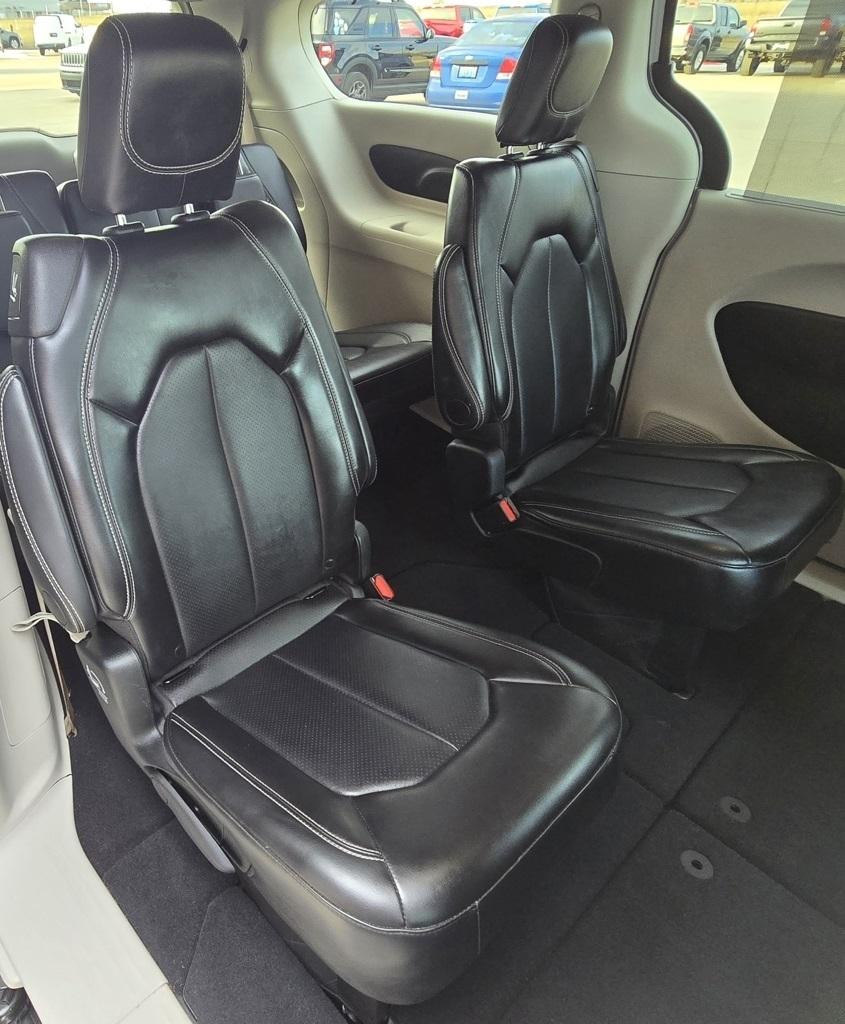 Chrysler Pacifica  2024