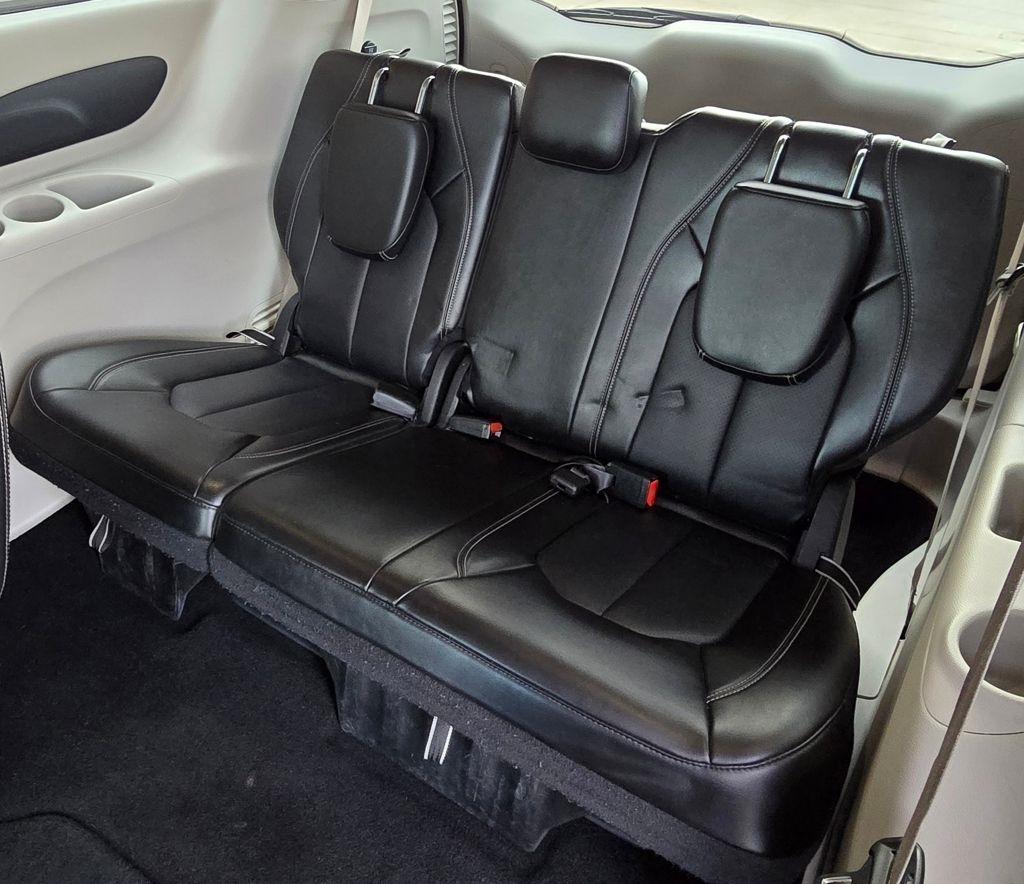 Chrysler Pacifica  2024