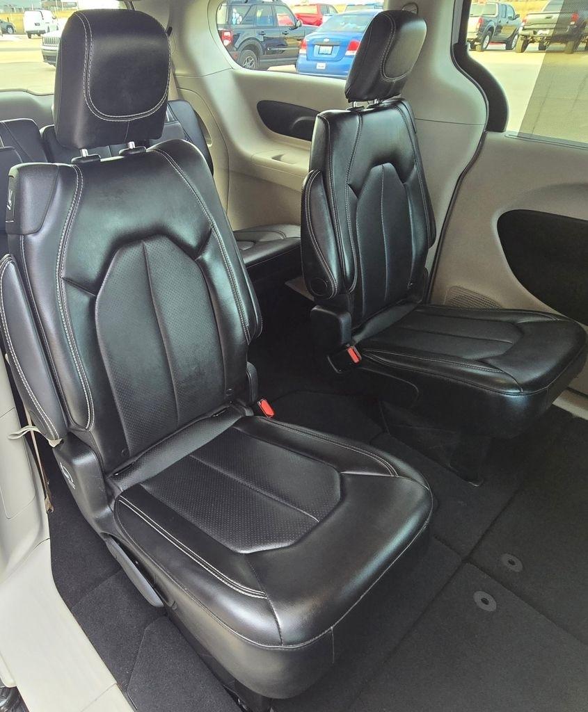 Chrysler Pacifica  2024