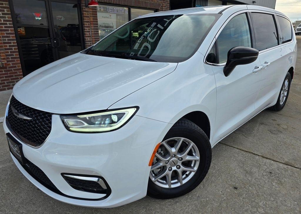 Chrysler Pacifica  2024