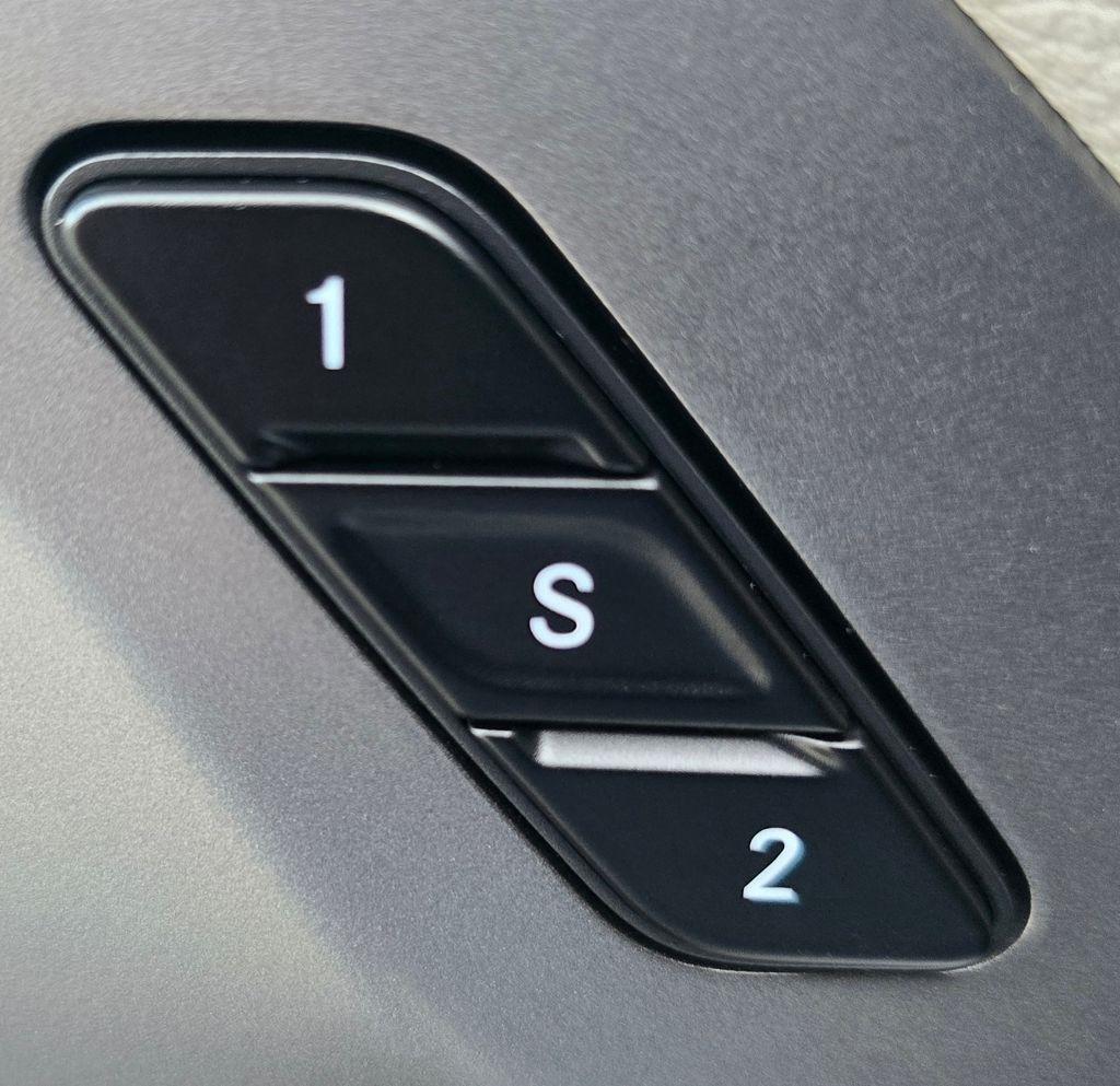 Chrysler Pacifica  2024