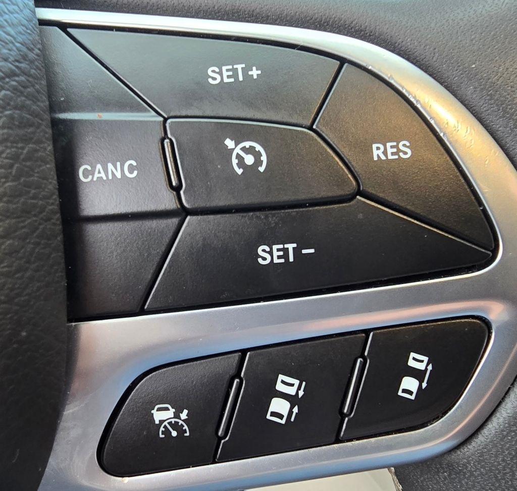 Chrysler Pacifica  2024