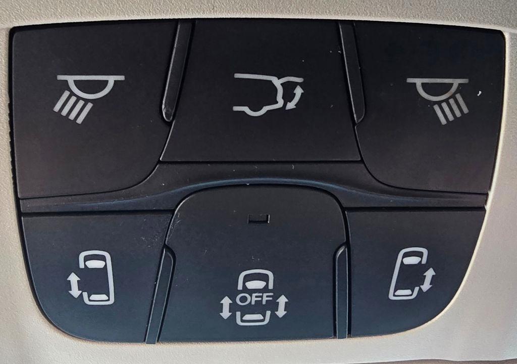 Chrysler Pacifica  2024