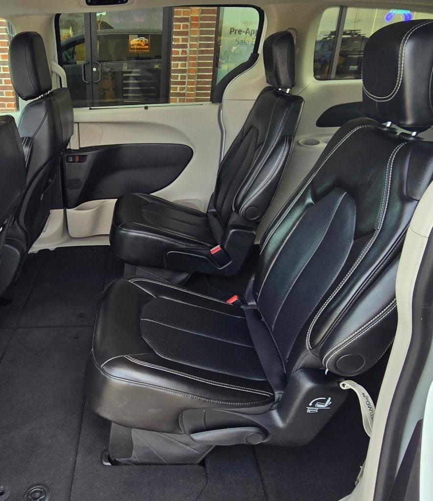 Chrysler Pacifica  2024