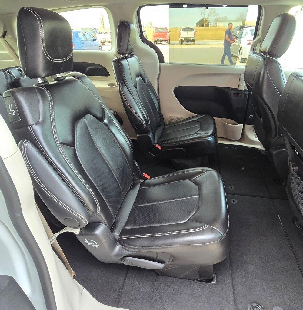 Chrysler Pacifica  2024