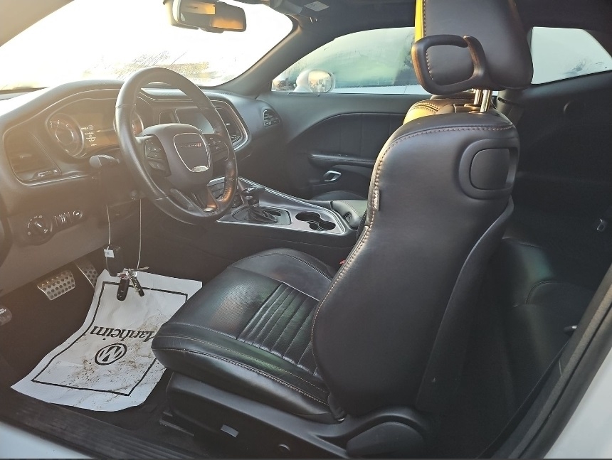 Dodge Challenger  2016