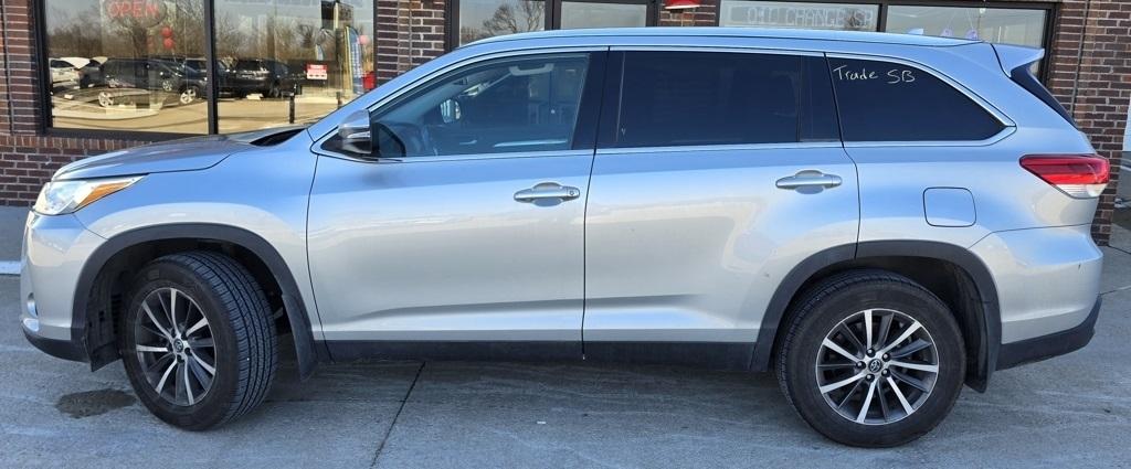 Toyota Highlander  2019