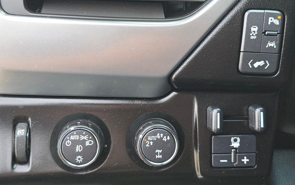 Chevrolet Tahoe  2017