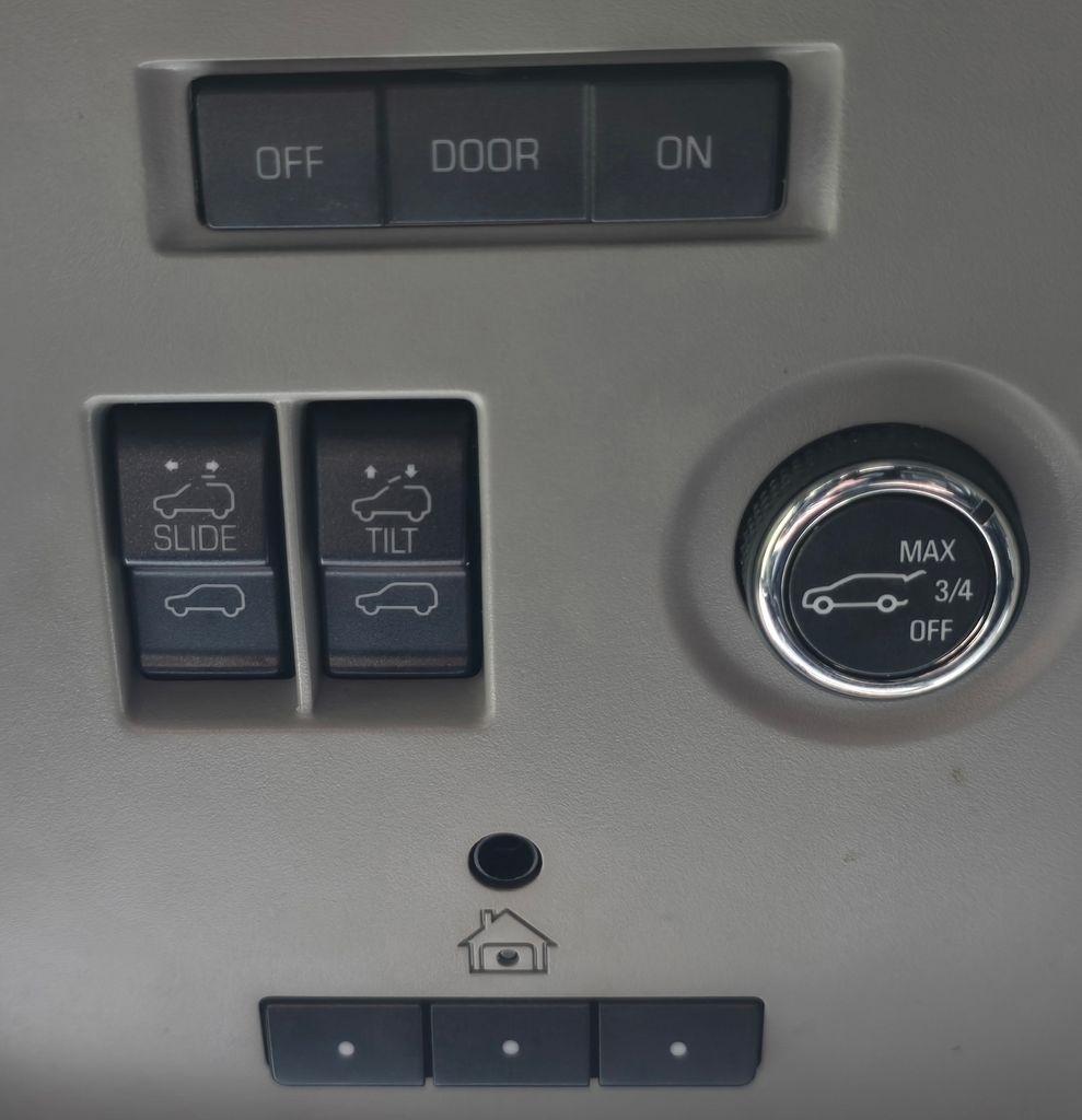 Chevrolet Tahoe  2017