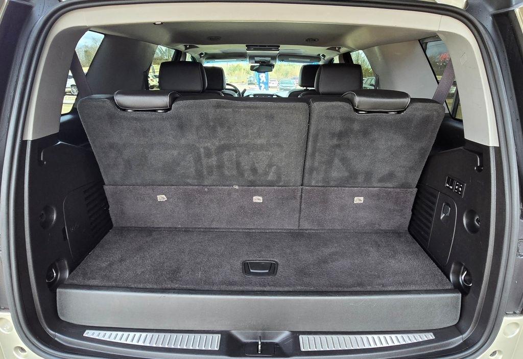 Chevrolet Tahoe  2017