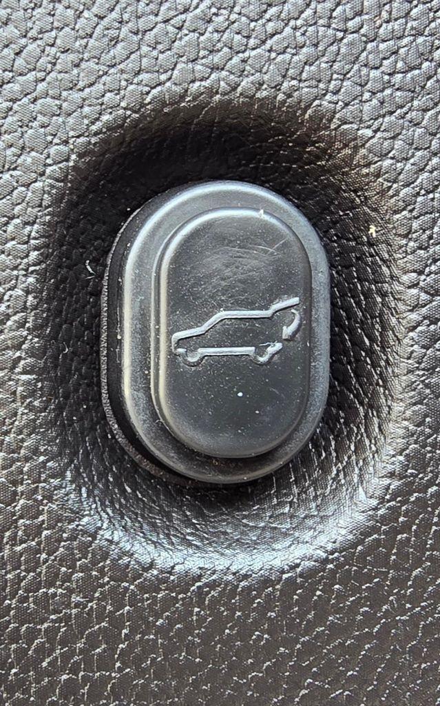 Chevrolet Tahoe  2017