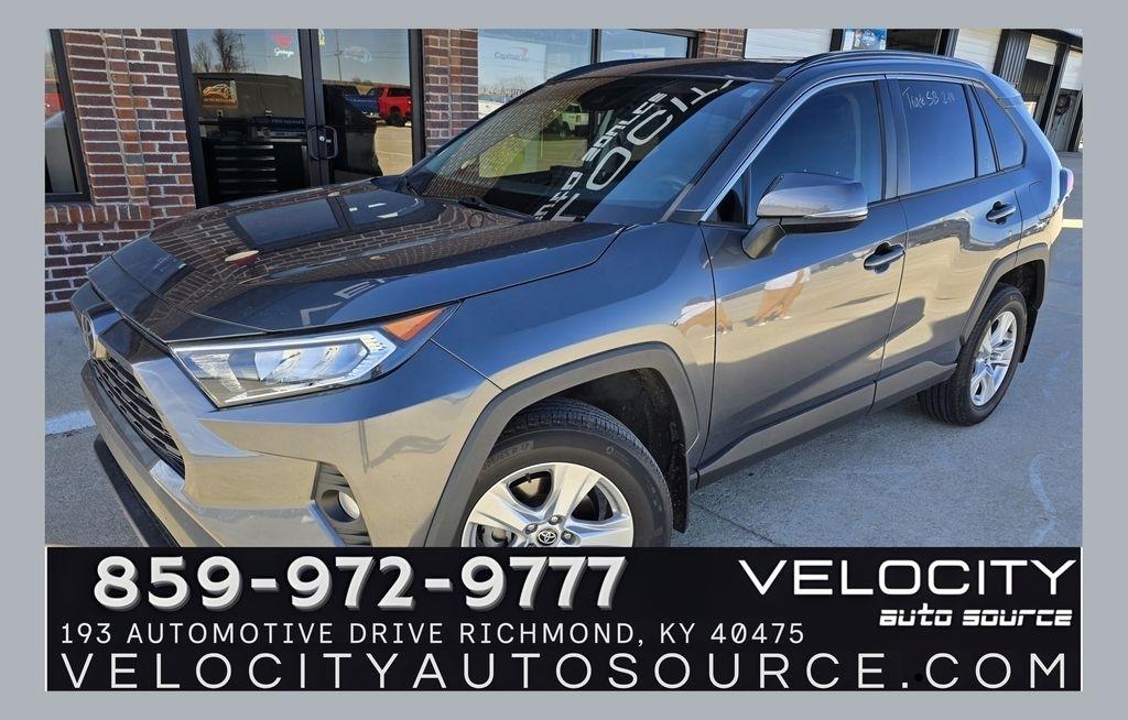 Toyota RAV4  2021