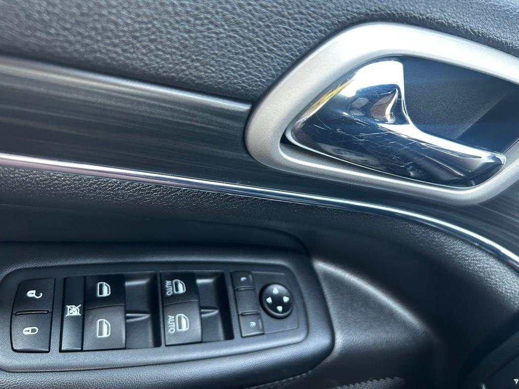 Jeep Grand Cherokee  2020