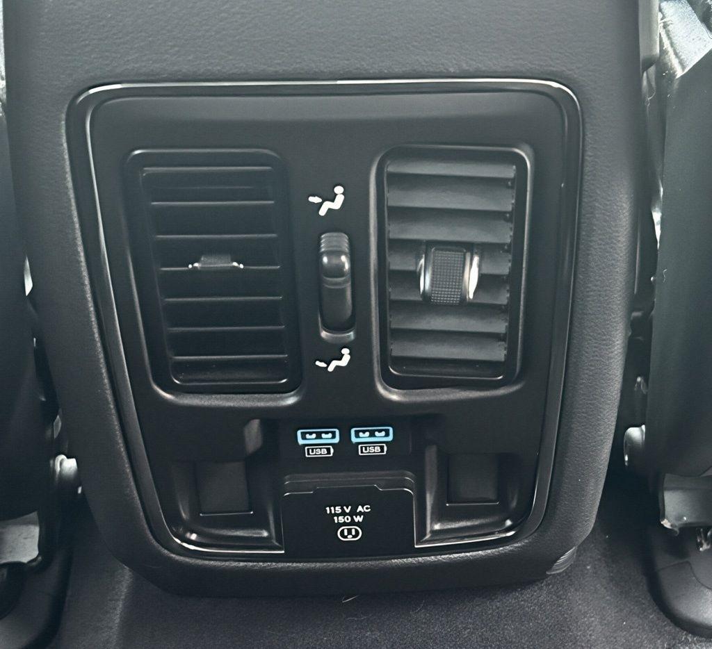 Jeep Grand Cherokee  2020