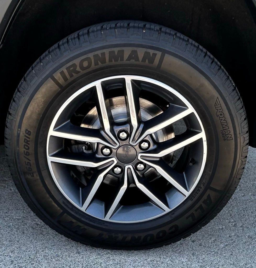 Jeep Grand Cherokee  2020