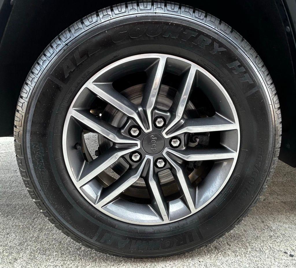 Jeep Grand Cherokee  2020