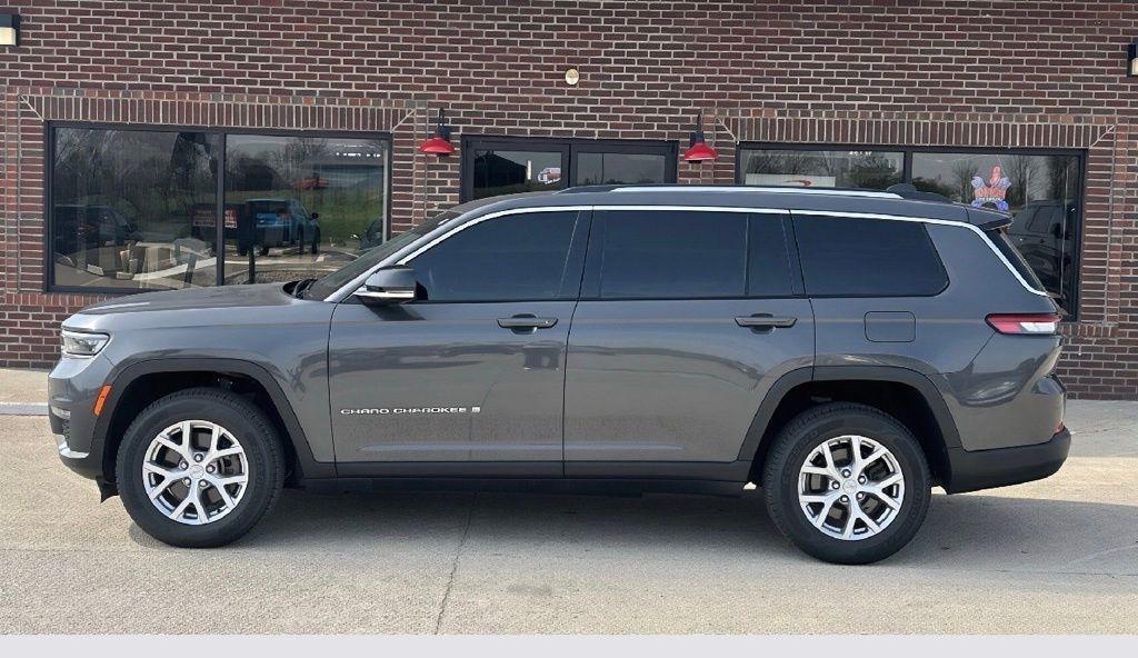 Jeep Grand Cherokee  2021