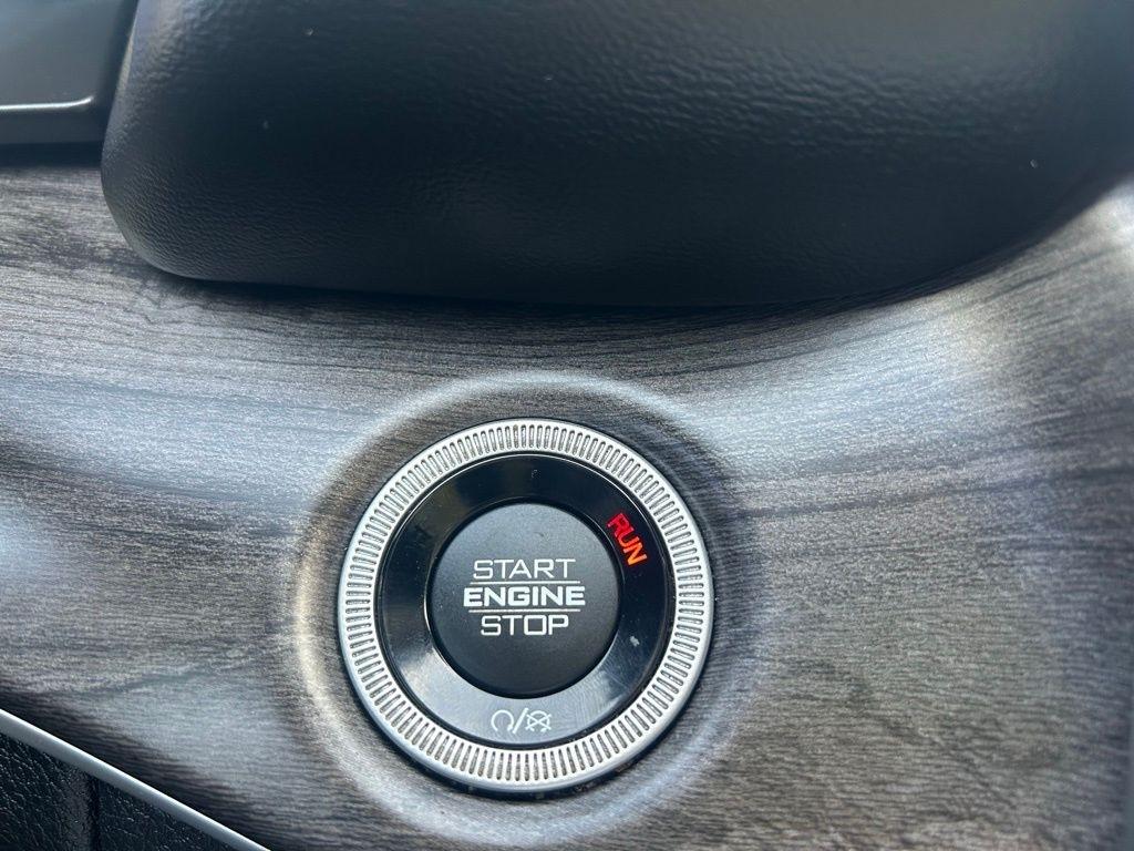 Jeep Grand Cherokee  2021