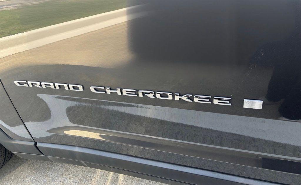 Jeep Grand Cherokee  2021