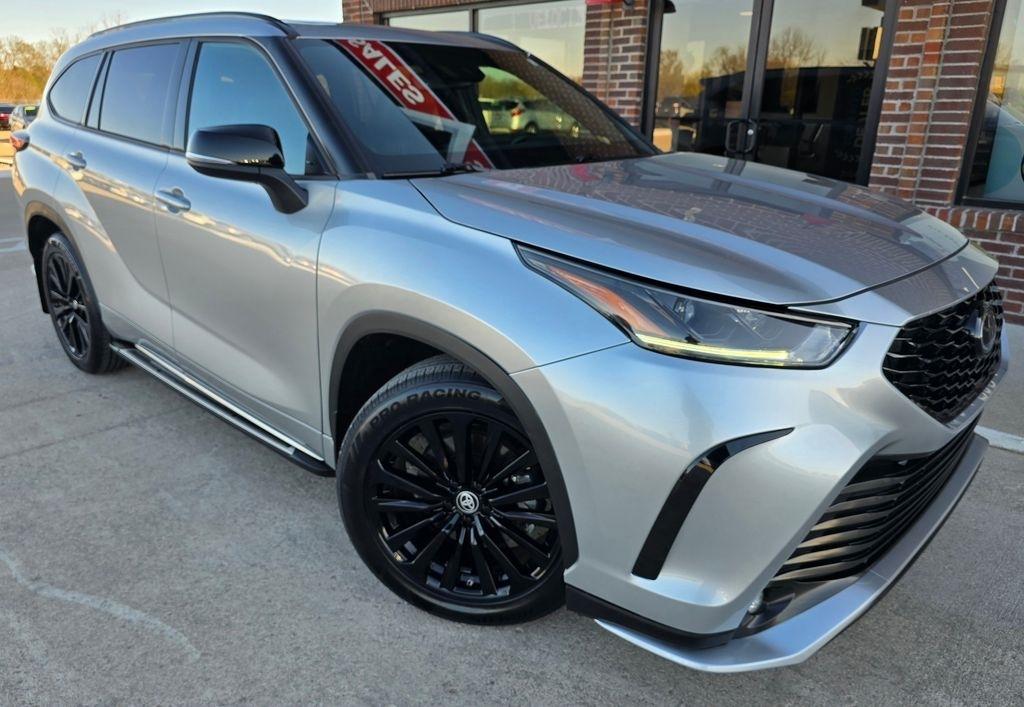 Toyota Highlander  2024