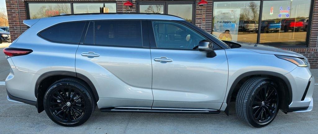 Toyota Highlander  2024