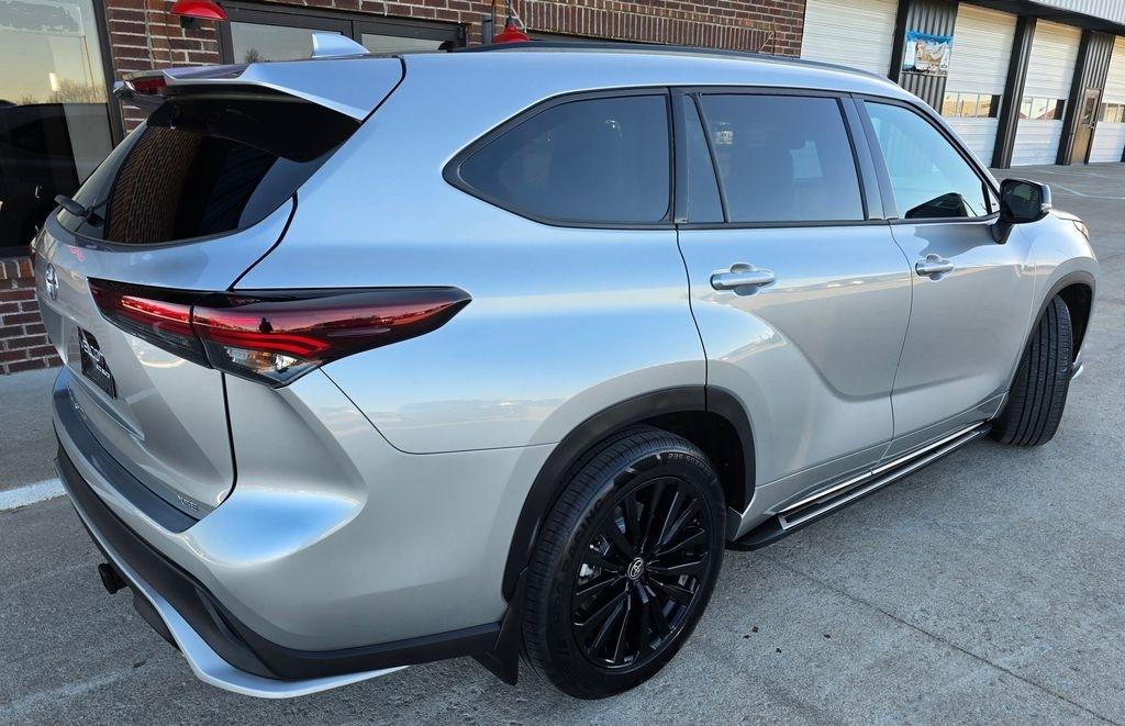 Toyota Highlander  2024