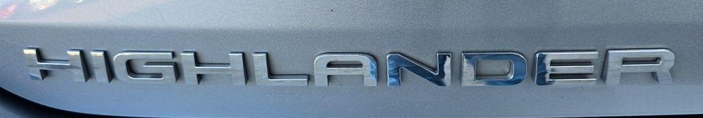 Toyota Highlander  2024