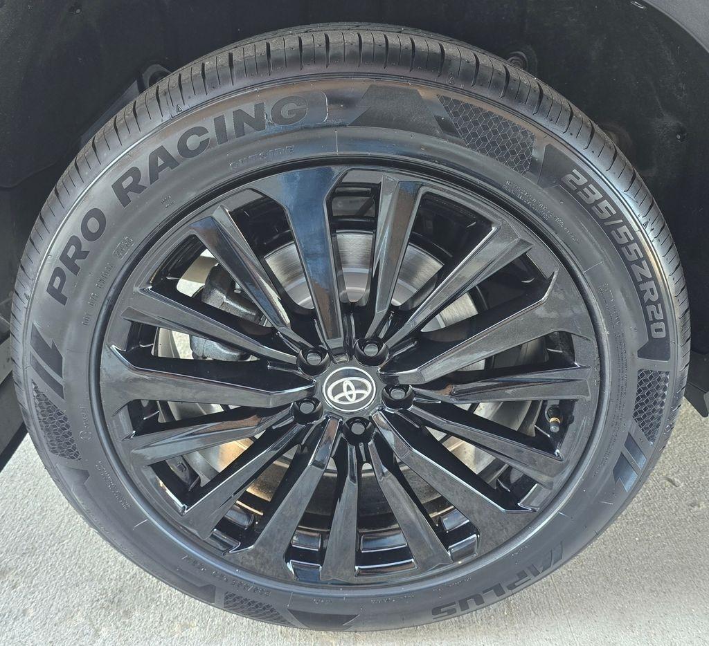 Toyota Highlander  2024