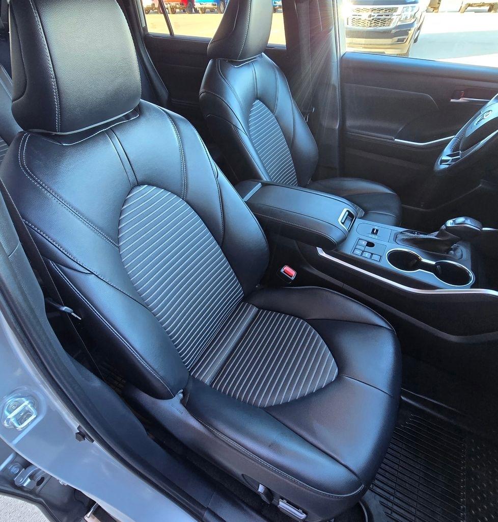 Toyota Highlander  2024