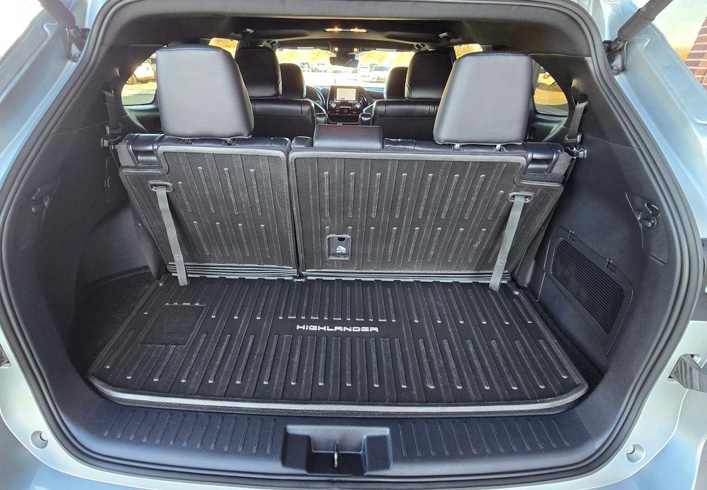 Toyota Highlander  2024