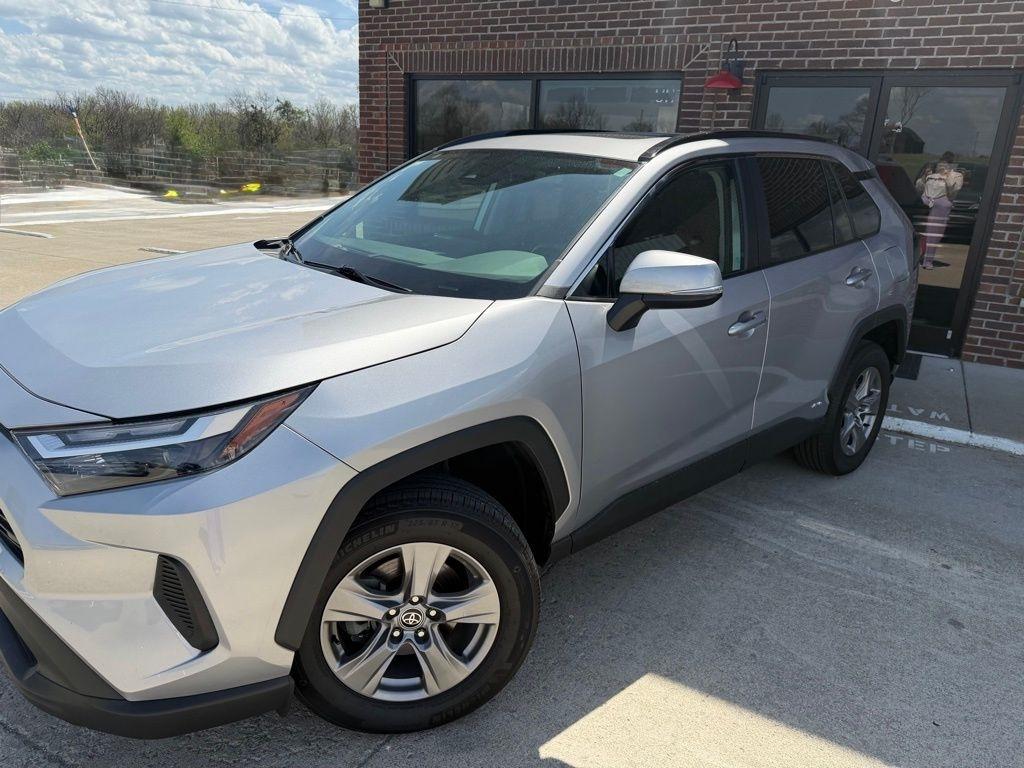 Toyota RAV4 Hybrid  2022