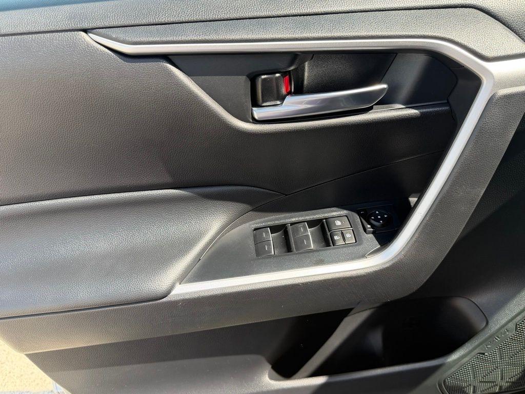 Toyota RAV4 Hybrid  2022