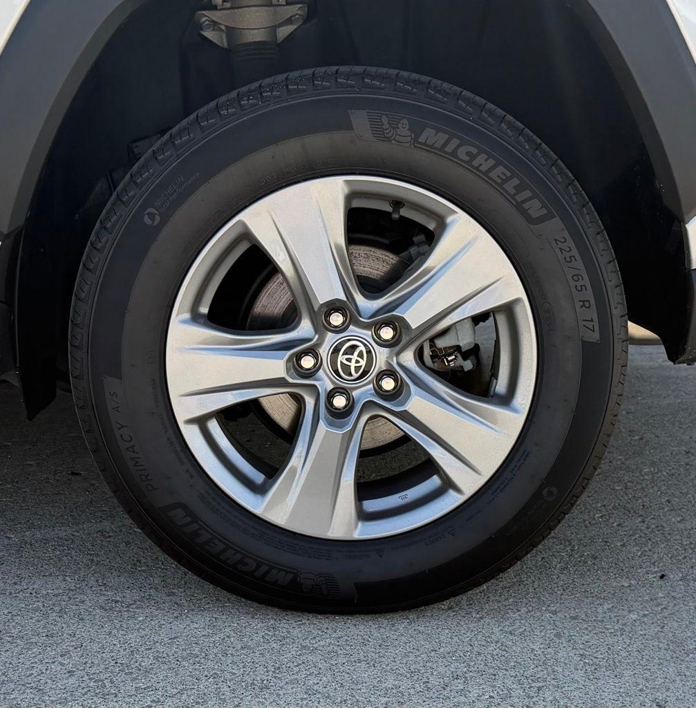 Toyota RAV4 Hybrid  2022