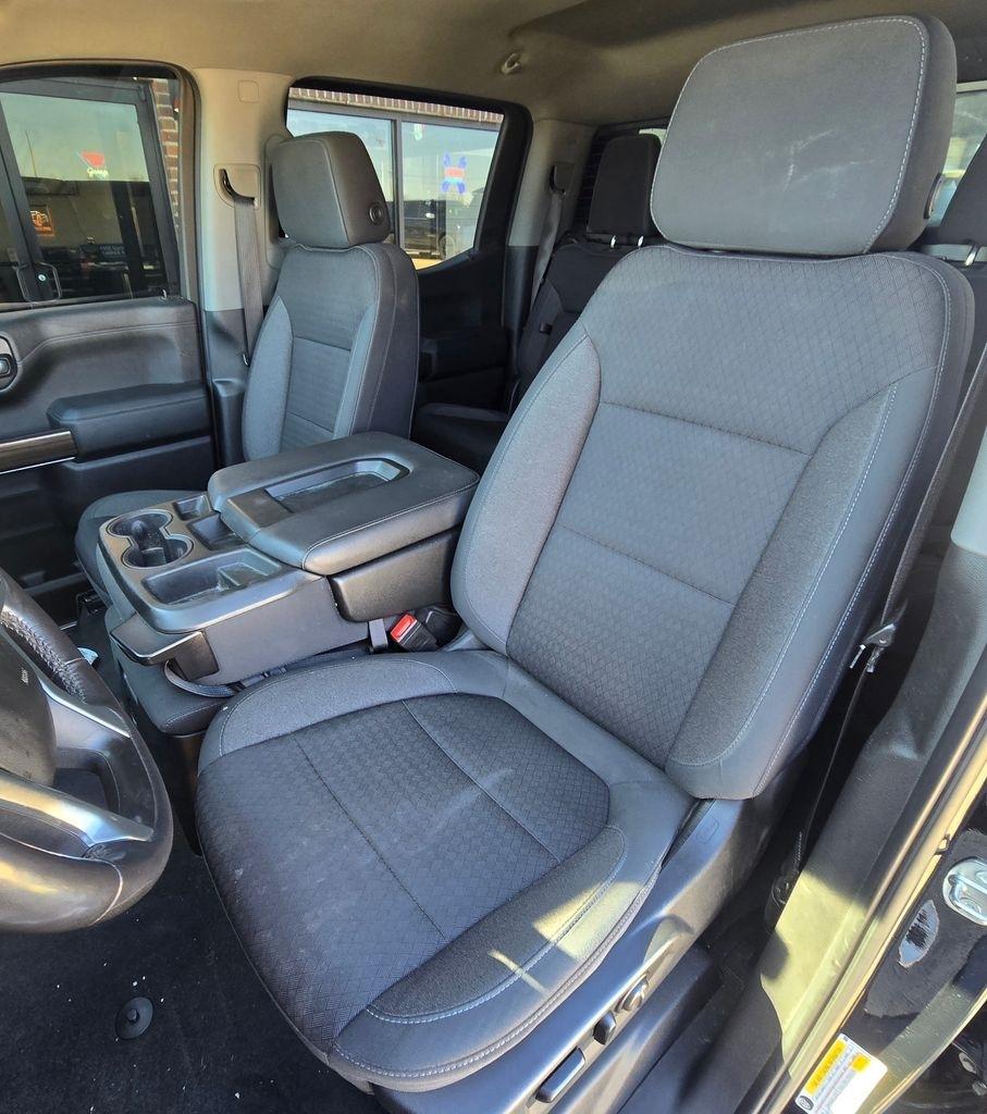 Chevrolet Silverado 1500  2021