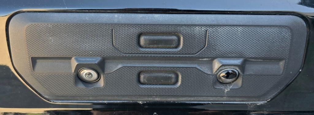 Chevrolet Silverado 1500  2021