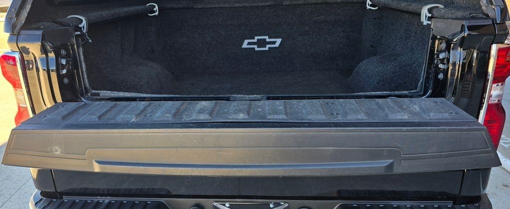 Chevrolet Silverado 1500  2021