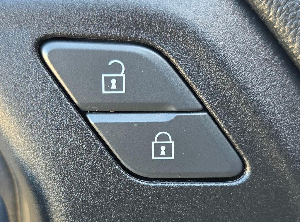 Chevrolet Silverado 1500  2021