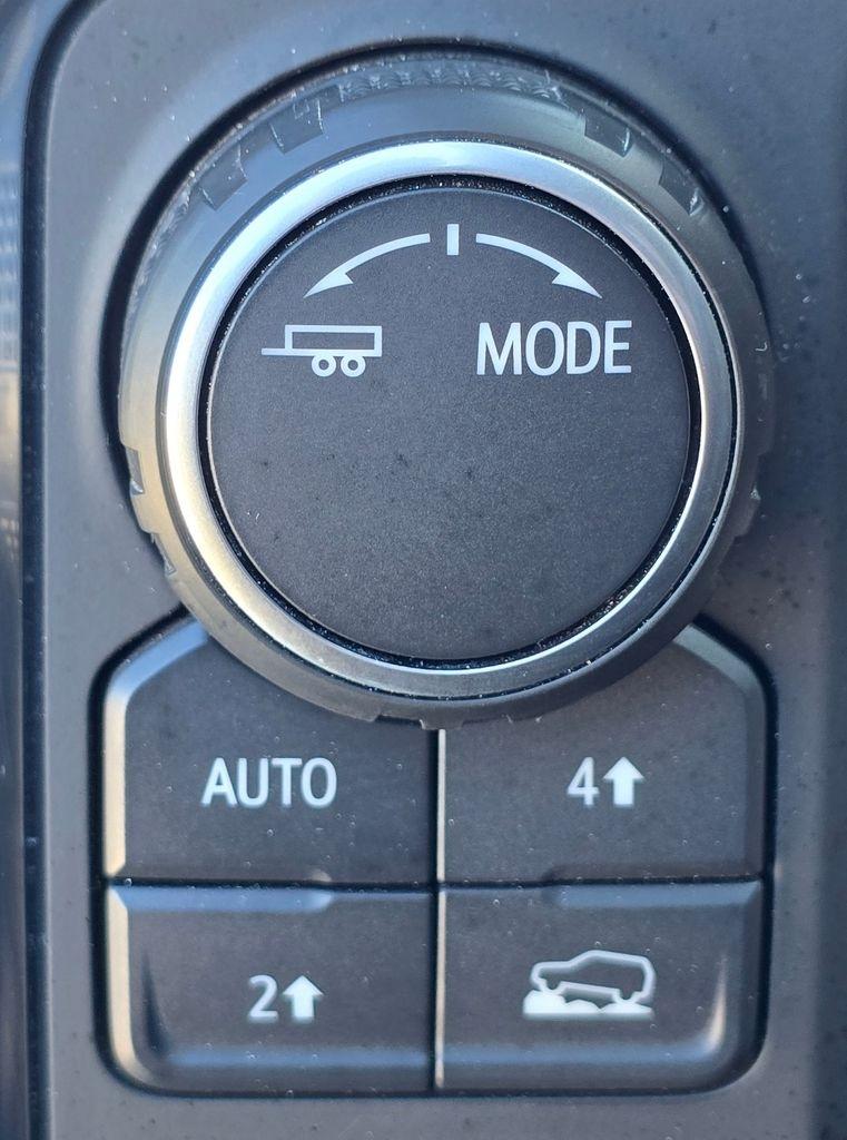 Chevrolet Silverado 1500  2021