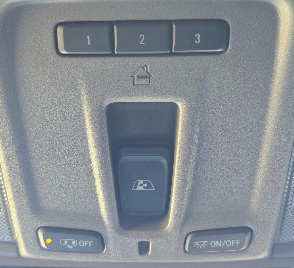 Chevrolet Silverado 1500  2021