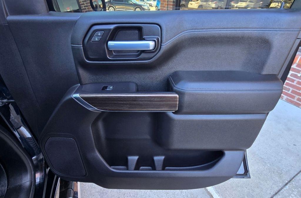 Chevrolet Silverado 1500  2021