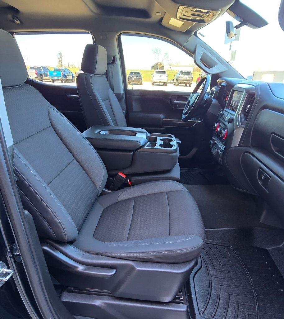 Chevrolet Silverado 1500  2021