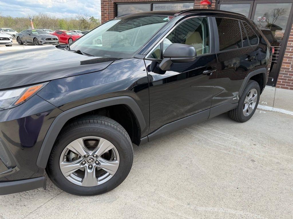 Toyota RAV4 Hybrid  2023