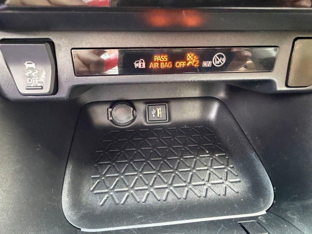 Toyota RAV4 Hybrid  2023