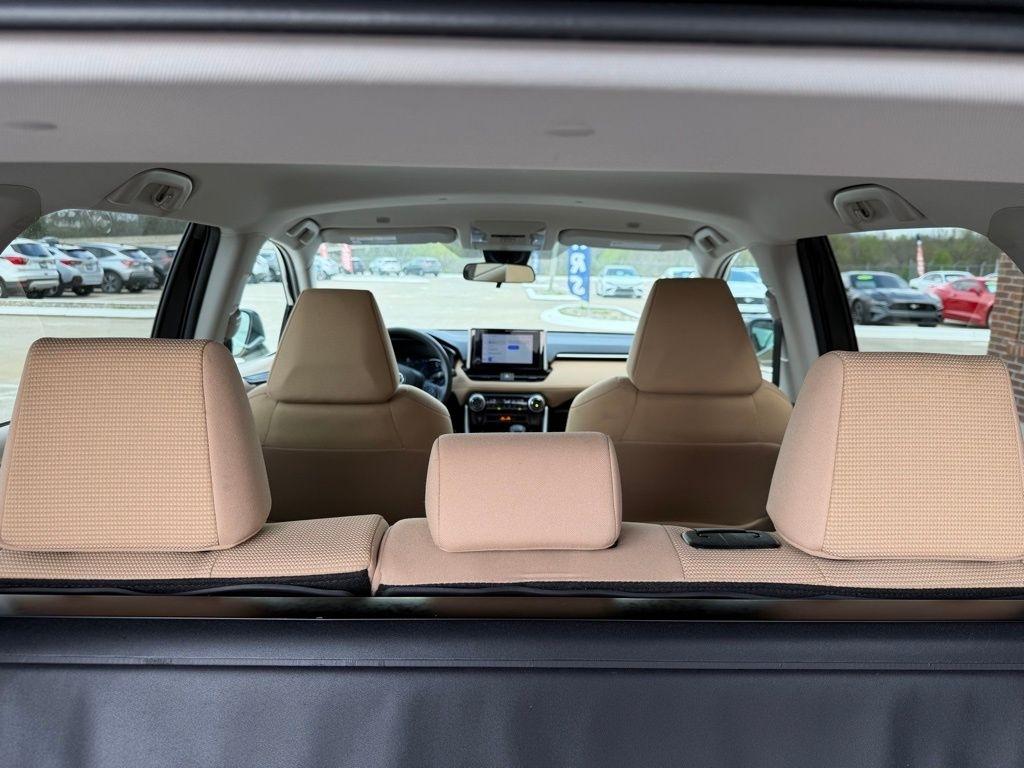 Toyota RAV4 Hybrid  2023